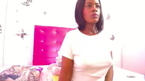 Snapshot of naughty_choko chatting on 01.16.26 L I S S online show from 01.16.26