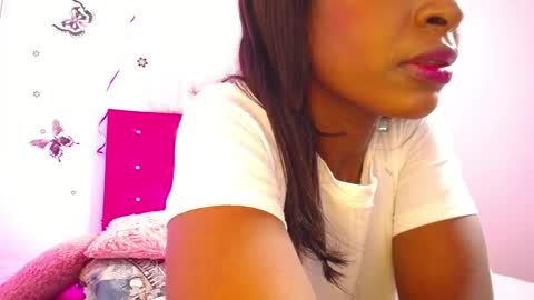 Snapshot of naughty_choko chatting on 03.29.26 L I S S online show from 03.29.26