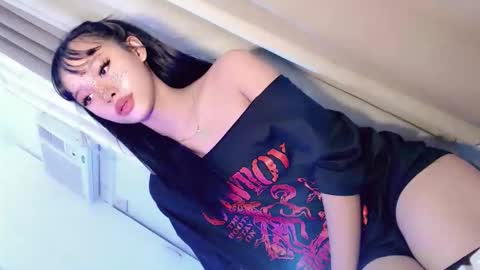 itsyourgirl kiara online show from 03.12.26