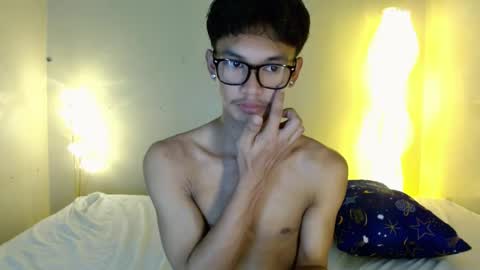 Snapshot of naughty_cy chatting on 08.05.26 itzme cyril online show from 08.05.26
