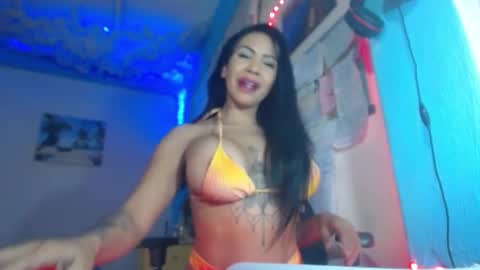 IG  erika villarroel TikTok erika thedoll online show from 12.22.24