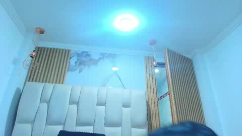 Snapshot of naughty_kittenm chatting on 04.22.26 Kitten online show from 04.22.26