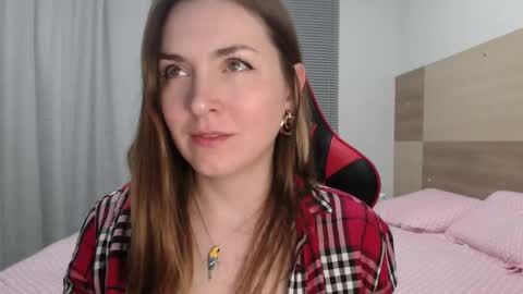 Ann online show from 10.04.25