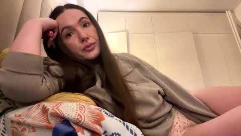 Elena online show from 04.20.26