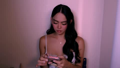 Snapshot of naughtyaurora69 chatting on 04.17.26 NaughtyAurora online show from 04.17.26