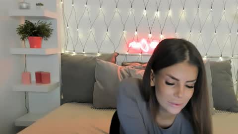 Snapshot of naughtycasssy chatting on 01.16.25 Cassy online show from 01.16.25