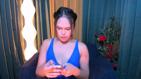 Snapshot of naughtychanell chatting on 09.19.25 naughtychanell online show from 09.19.25
