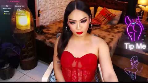 Snapshot of naughtyfridah chatting on 05.19.26 naughtyfridah online show from 05.19.26