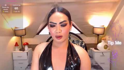 Snapshot of naughtyfridah chatting on 06.08.26 naughtyfridah online show from 06.08.26
