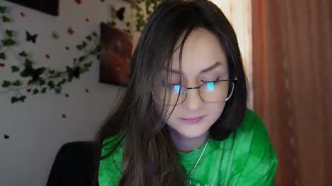 Snapshot of naughtyhomemade17 chatting on 02.15.25 Mya Alexya online show from 02.15.25