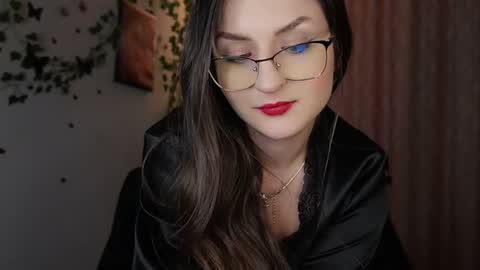 Snapshot of naughtyhomemade17 chatting on 02.15.25 Mya Alexya online show from 02.15.25