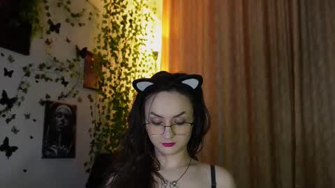 Snapshot of naughtyhomemade17 chatting on 03.07.25 Mya Alexya online show from 03.07.25