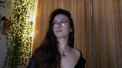 Snapshot of naughtyhomemade17 chatting on 03.08.25 Mya Alexya online show from 03.08.25