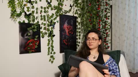 Snapshot of naughtyhomemade17 chatting on 10.21.25 Mya Alexya online show from 10.21.25