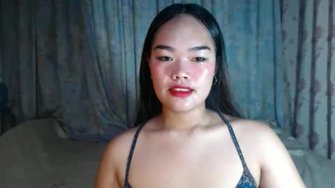 Snapshot of naughtyhotamber chatting on 02.12.26 amber and ryan online show from 02.12.26