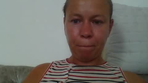 Snapshot of naughtyjennyblondeuk chatting on 07.09.26 naughtyjennyblondeuk online show from 07.09.26