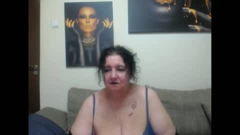 Snapshot of naughtykorin chatting on 06.11.26 korin online show from 06.11.26