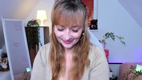 Milana - on air every day except Wednesday from 9 pm to 4 am European time online show from 10.04.25