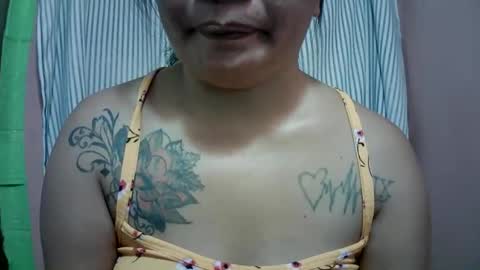 naughtymom_33 online show from 03.16.26