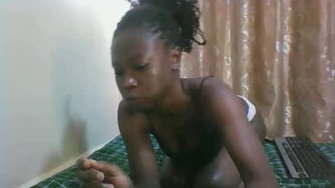 Snapshot of naughtynice540298 chatting on 11.19.25 naughtynice540298 online show from 11.19.25