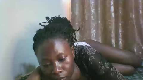 Snapshot of naughtynice540298 chatting on 11.22.25 naughtynice540298 online show from 11.22.25