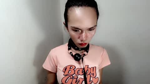 naughtypetiteangel online show from 11.08.25