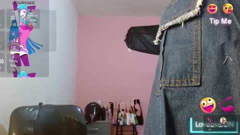 naughtyplayass online show from 12.18.24