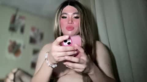 Snapshot of naughtyrosecum chatting on 02.27.25 Rose Wilson online show from 02.27.25