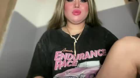 Snapshot of naughtyrosecum chatting on 09.17.25 Rose Wilson online show from 09.17.25
