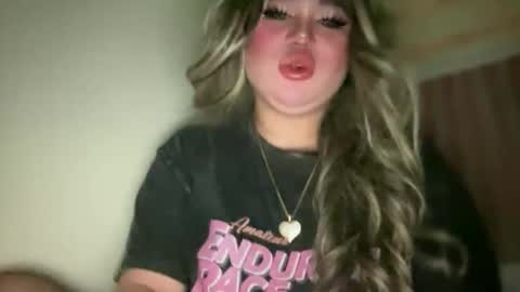 Snapshot of naughtyrosecum chatting on 10.21.25 Rose Wilson online show from 10.21.25