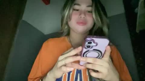Snapshot of naughtyrosecum chatting on 05.10.26 Rose Wilson online show from 05.10.26