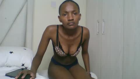 Snapshot of naughtyruby12 chatting on 10.12.25 shyreen online show from 10.12.25