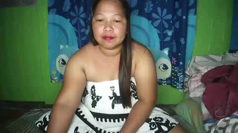 Snapshot of naughtyvina4u chatting on 02.01.26 VI NA online show from 02.01.26