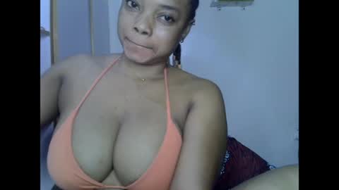 Snapshot of naughtyxcuntx chatting on 05.23.26 naughtyxcuntx online show from 05.23.26