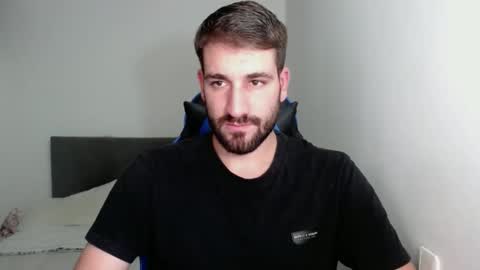 Snapshot of naugthy18boy chatting on 01.13.25 Nico online show from 01.13.25