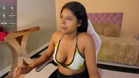 naugthy_brunette_ online show from 02.12.26