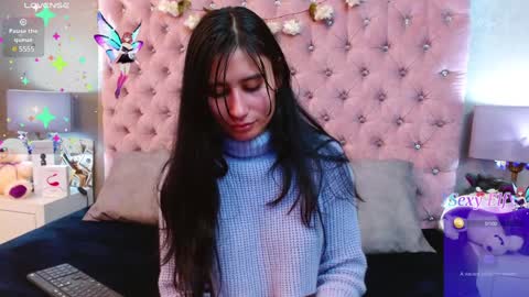 Naye  online show from 01.25.25