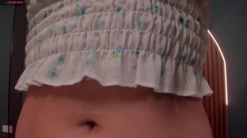 Naye  online show from 11.22.25