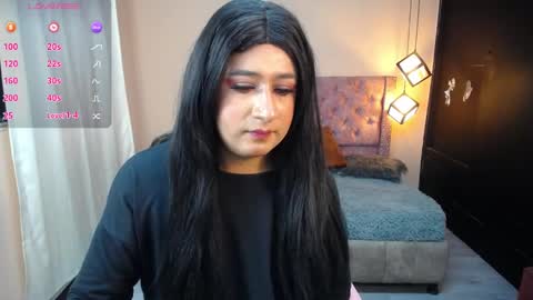 Snapshot of nayleah chatting on 02.20.25 nayleah online show from 02.20.25