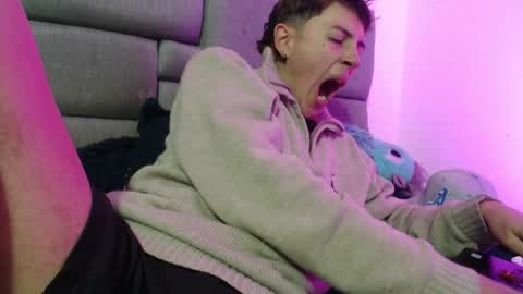 Im Nayton online show from 01.09.26