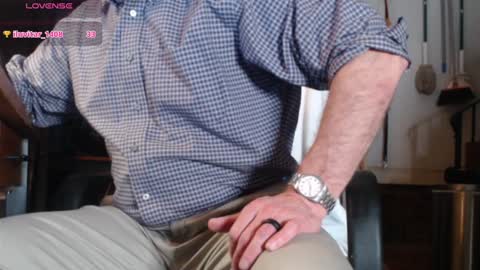 Snapshot of nctitanman chatting on 01.31.25 Seth online show from 01.31.25