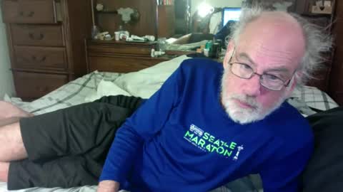 Snapshot of nedddludd chatting on 09.14.25 nedddludd online show from 09.14.25