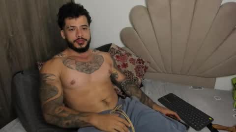 Nei turn green online show from 10.16.25