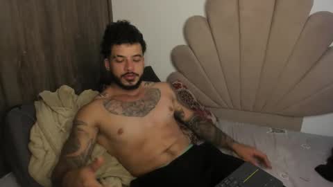 Nei turn green online show from 10.18.25