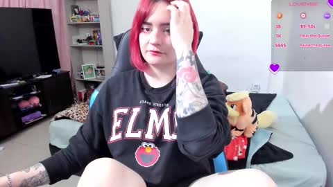 Geek Nicole    im Neeko UwU online show from 10.01.25