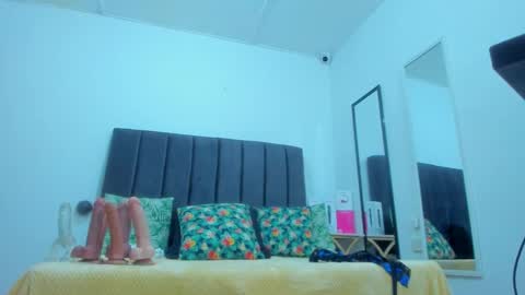 neferet_opal online show from 10.22.25