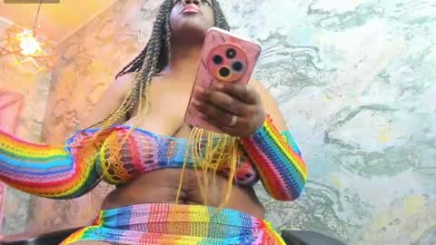 Snapshot of neffertiry_ebonny chatting on 05.16.26 Nefer online show from 05.16.26