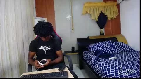 Snapshot of negga_cum chatting on 02.15.26 NEGGA online show from 02.15.26