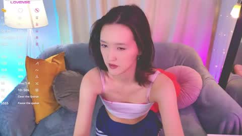 Snapshot of neko_blush chatting on 06.13.26 Neko online show from 06.13.26