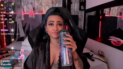 Snapshot of nekomisaki chatting on 12.06.24 Miah online show from 12.06.24